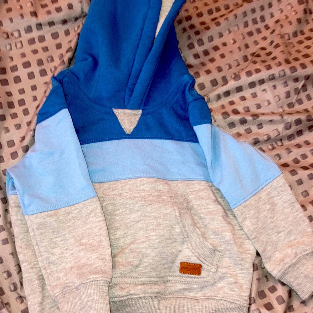 Never been worn hoodie size 24m